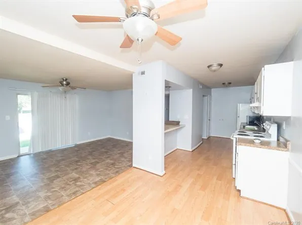 700 Farmhurst Dr Unit A, Charlotte, NC 28217