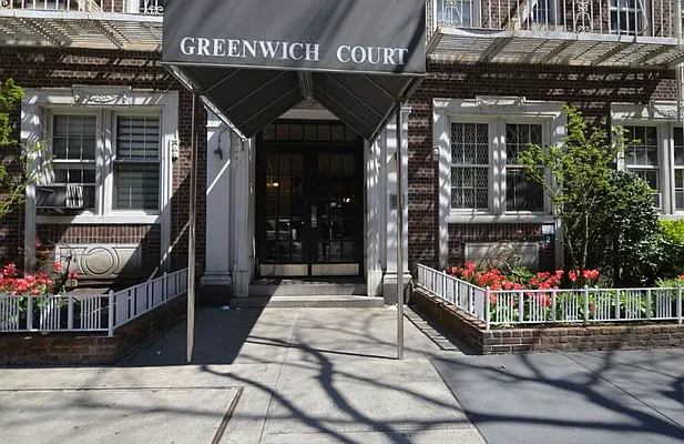 Rented by Manhattan Realty Group | media 19