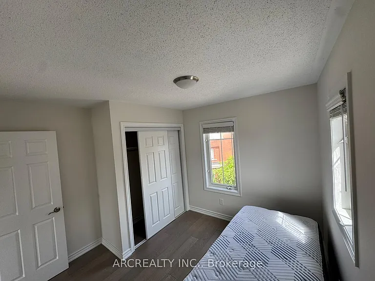 365 Murray Ross Pkwy #8 — Photo 14