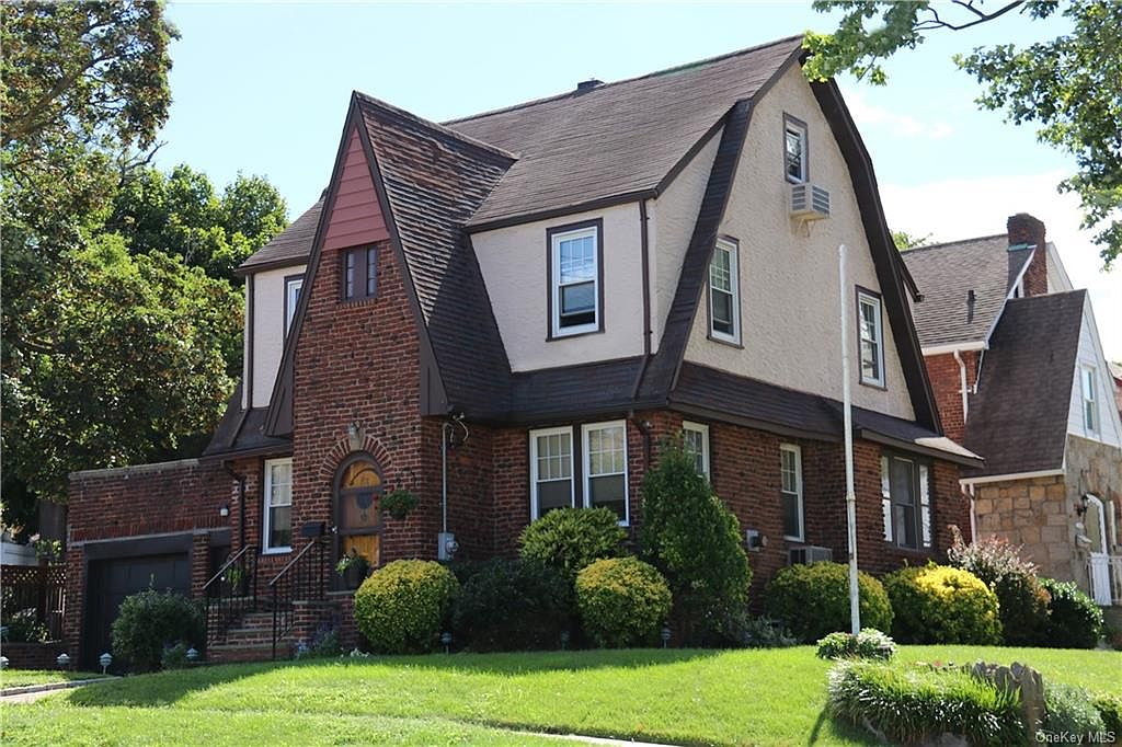 84 Dunwoodie Street, Yonkers, NY 10704 Zillow