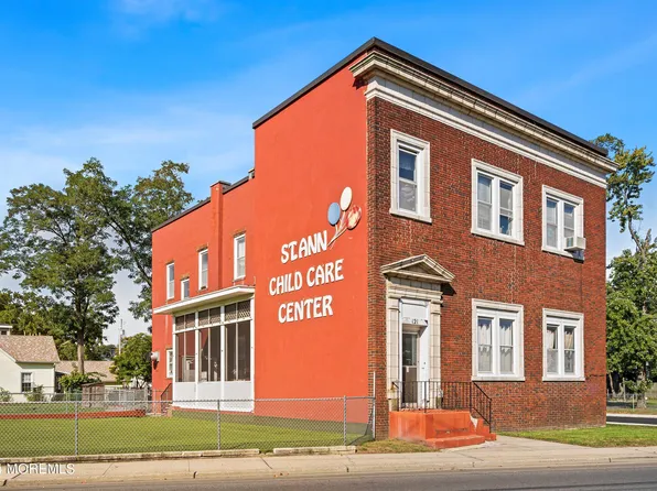 121 Main Street, Keansburg, NJ 07734