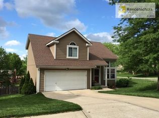 1456 NW Yankee Dr, Blue Springs, MO 64015