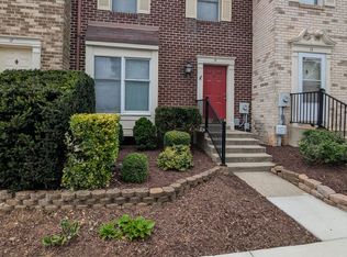 15 Livingstone Ter, Frederick, MD 21702