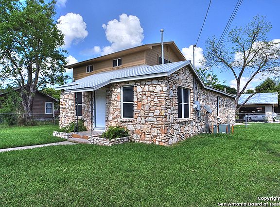 2nd image of 526 Logwood Ave