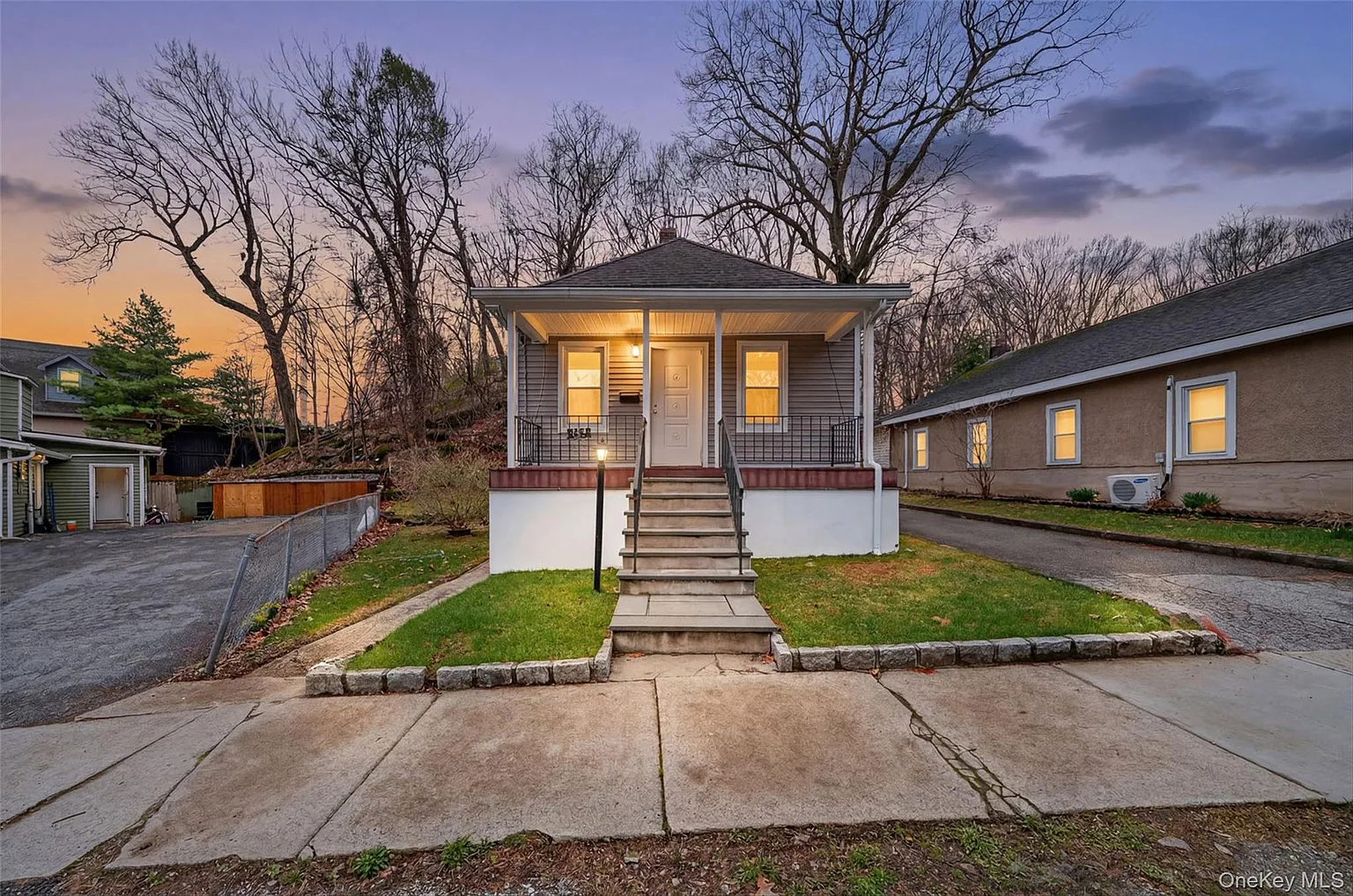 222 Bleakley Avenue photo 1