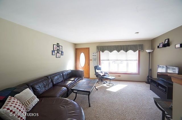 1st image of 216 N Yale Ave