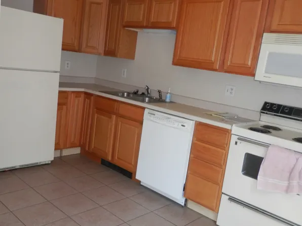20-28 S 6th St #20, Tooele, UT 84074