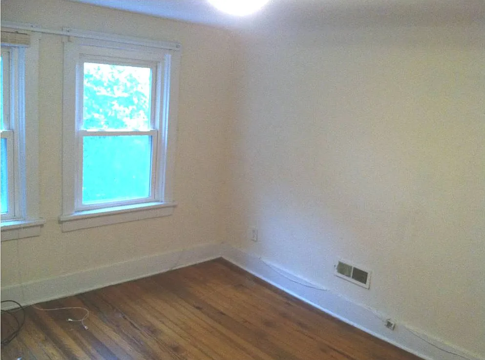 237 Millwood Ave — Photo 4