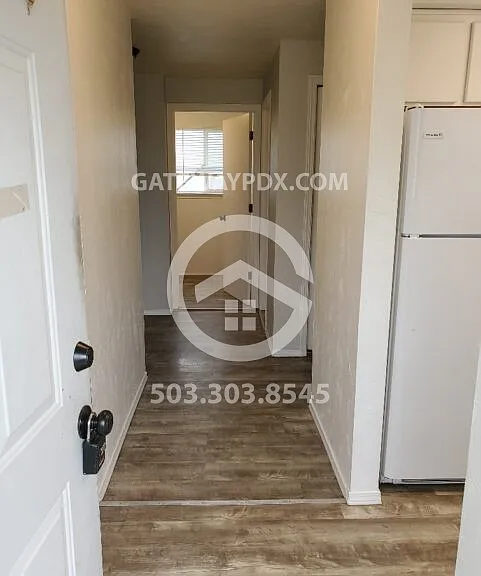 240 N 2nd St — Photo 3