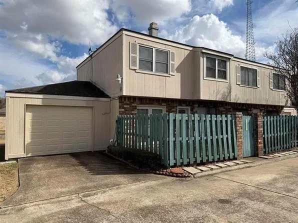 553 Georgetown St, Beaumont, TX 77707