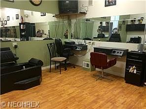 3rd image of 5913 Denison Ave