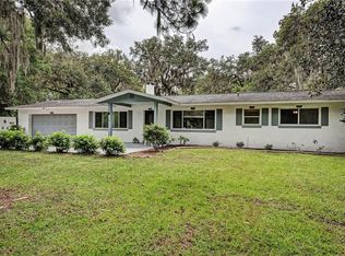 7002 24th Ave E, Bradenton, FL 34208