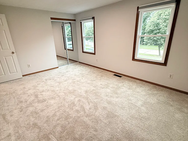 7124 Hollyhock Ln — Photo 18