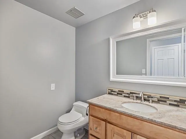 608 S Shoreline Dr — Photo 6