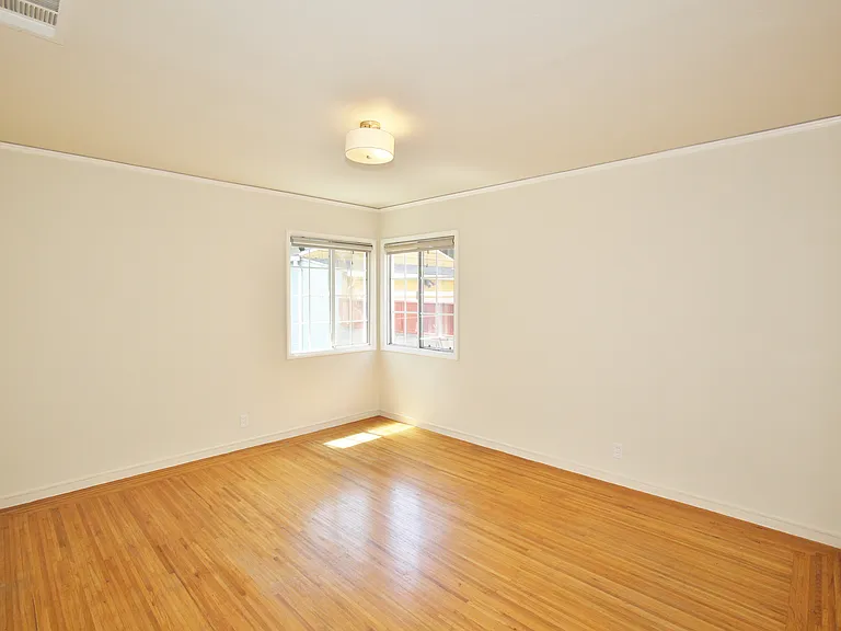 529 Haas Ave — Photo 11