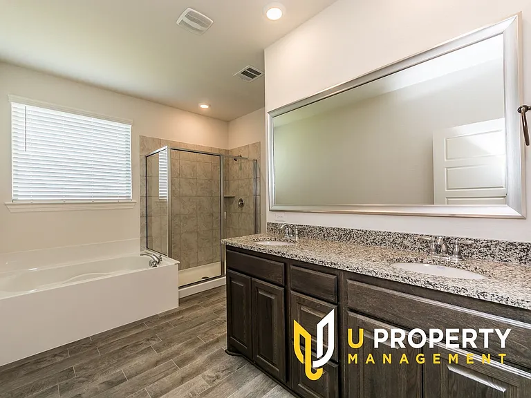 3018 Comal Ct — Photo 23