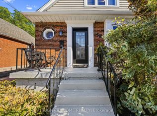 58 Uplands Ave, Hamilton, ON L8S3X8