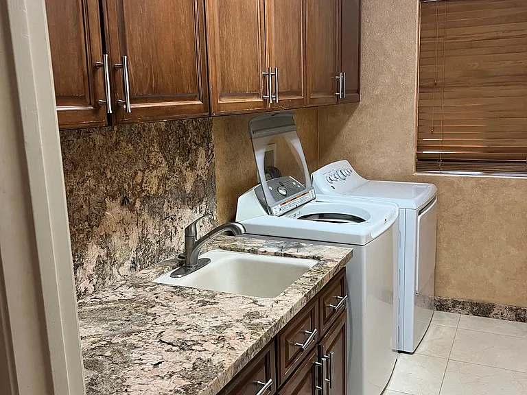 41865 Harrison Dr — Photo 26