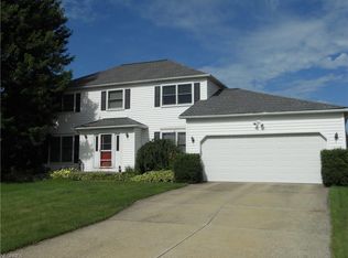 33971 Summerset Dr, Solon, OH 44139