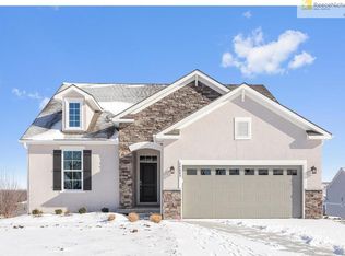 14453 S Shady Bend Rd, Olathe, KS 66061