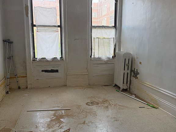 4th image of 526 W 211th St APT 5D
