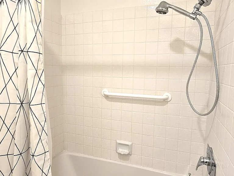 38715 Huntington Cir — Photo 20