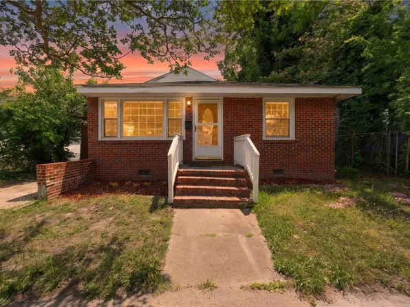 405 W 27th St, Norfolk, VA 23517