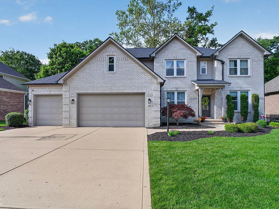 1st image of 7828 Shady Woods Dr