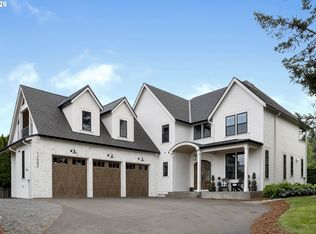 11582 SE Clover Ln, Happy Valley, OR 97086