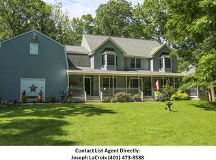 33 Primrose Dr, Cranston, RI 02921