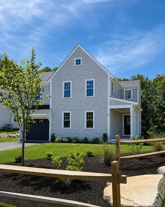 1st image of 32 Pasture Hill Rd