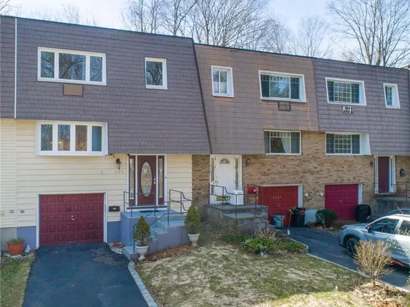 1123 Stonegate Road, Shrub Oak, NY 10588