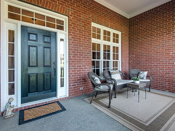 4th image of 1715 Danforth Park Close