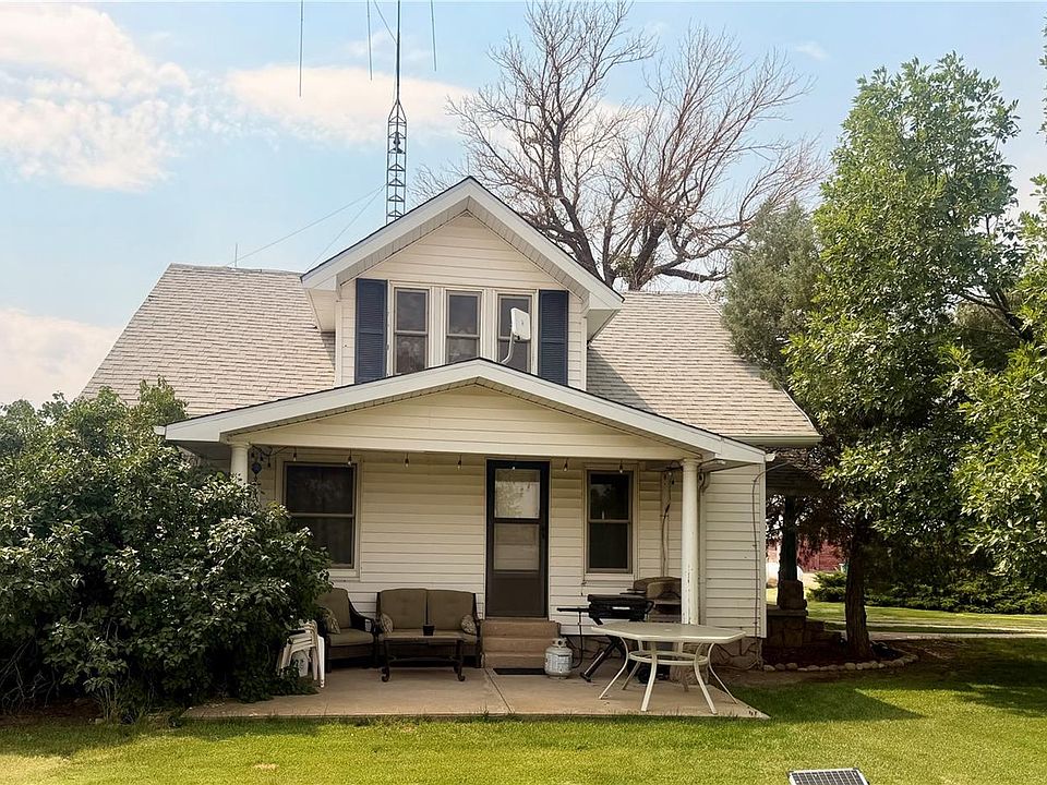 1st image of 33578 E 160th Avenue