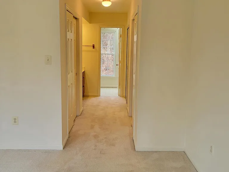 279 Terrie Dr — Photo 21