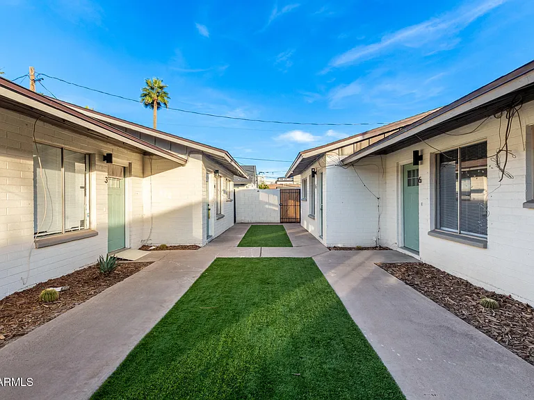 405 S Priest Dr — Photo 36