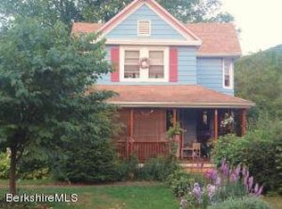 119 Old Pleasant St, Lee, MA 01238