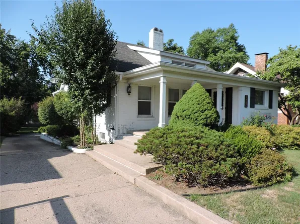 215 E Winter Ave, Danville, IL 61832
