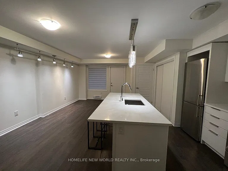 163 William Duncan Rd #5 — Photo 3