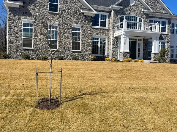 4004 Diamondhead Ave, Bowie, MD 20721