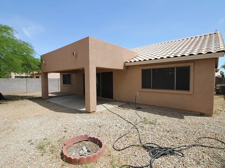 7124 N 77th Dr — Photo 23