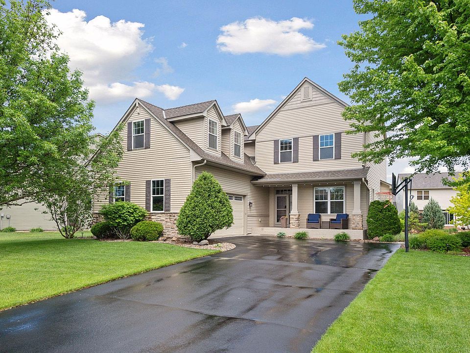 1st image of 2109 Sandhill Dr