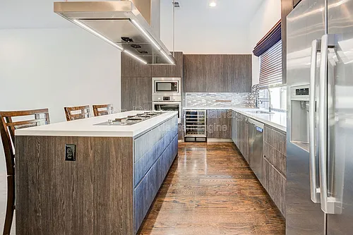 2333 Sperber Ln Photo 1