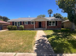 621 Hopper Dr, Corpus Christi, TX 78411