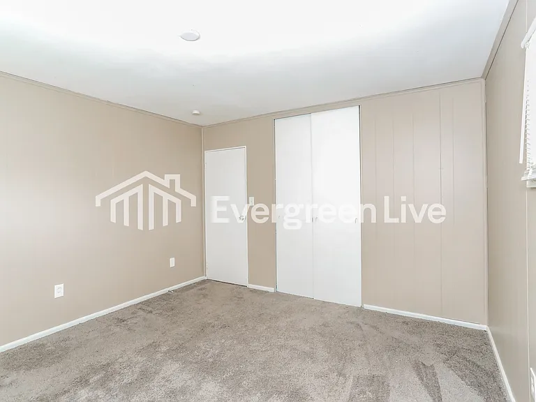 2534 Adams Rd — Photo 12