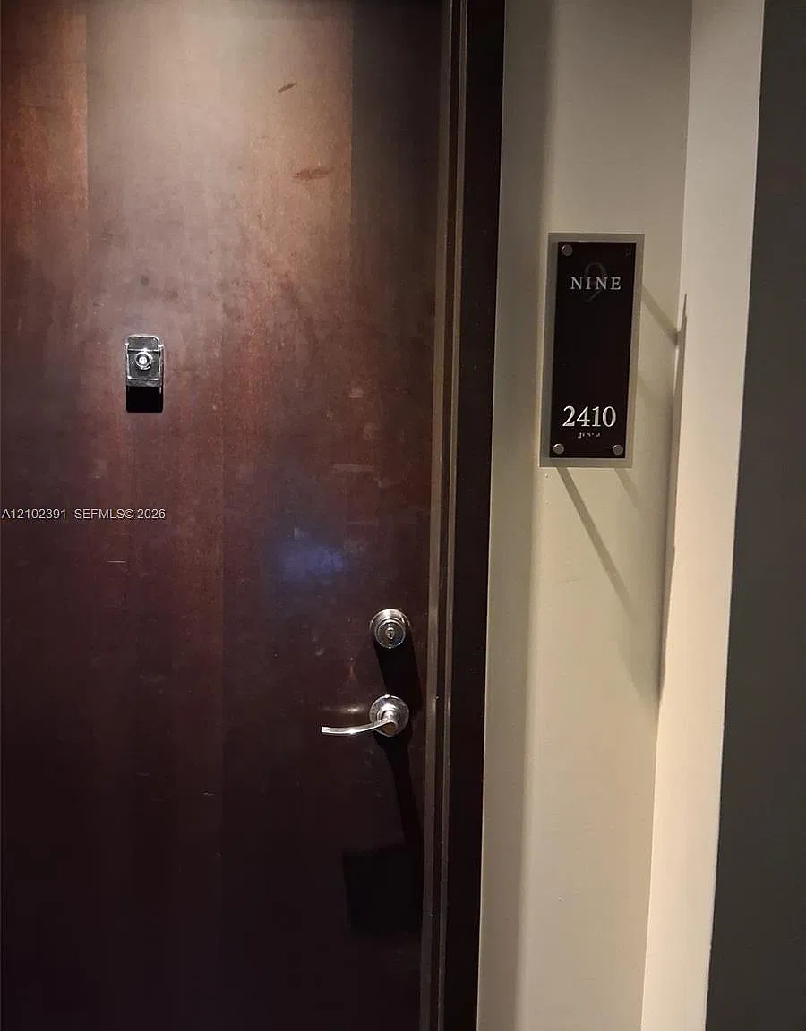 Nine At Mary Brickell Vill — Photo 1