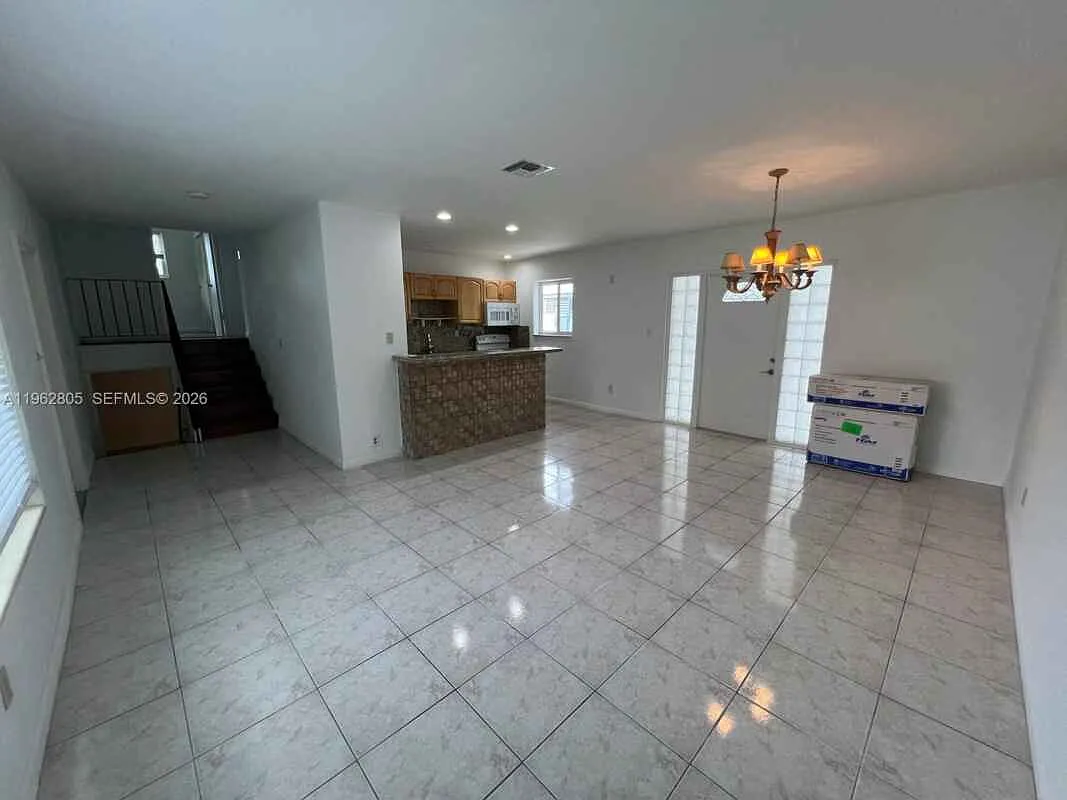 1260 Ne 200th Ter Miami, Fl 33179 — Photo 2