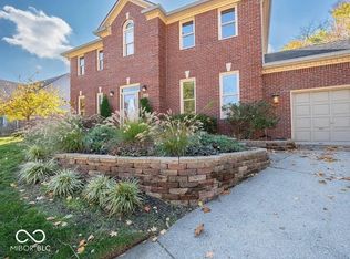 8426 Carefree Cir, Indianapolis, IN 46236