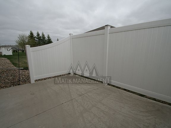 2nd image of 2581 Hawk Ridge Ct SE