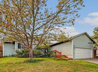 9728 9th St SE, Lake Stevens, WA 98258